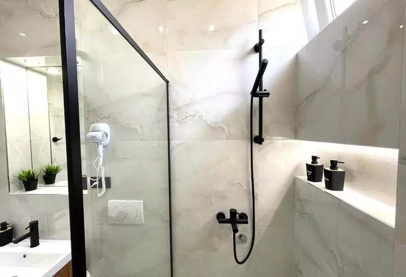 ペンション Laguna Apartments