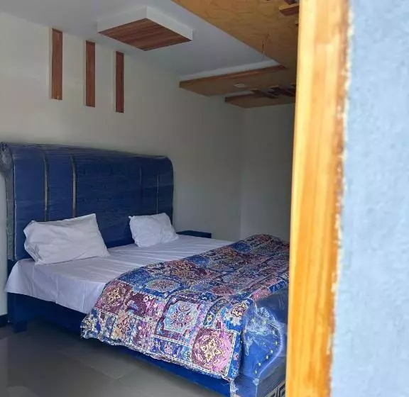 Vacations Inn Hotel And Restaurant