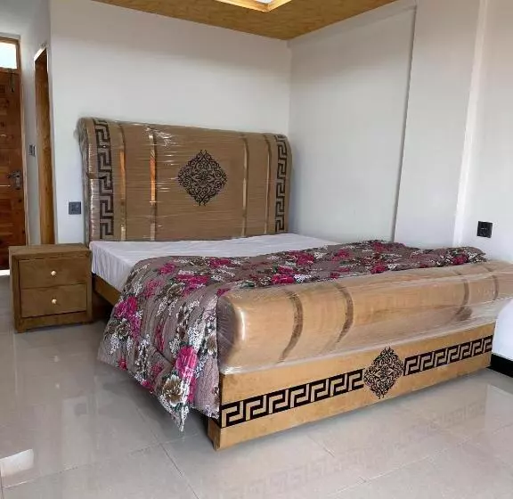 Vacations Inn Hotel And Restaurant