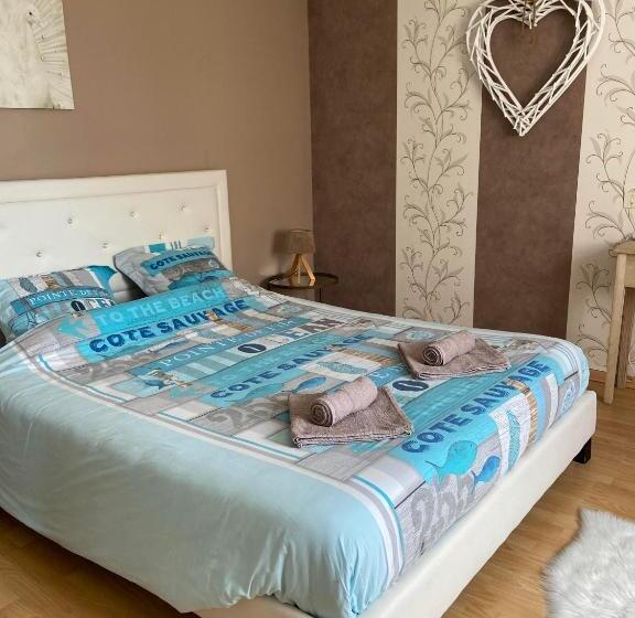 مبيت وإفطار Chambres De L Enclose