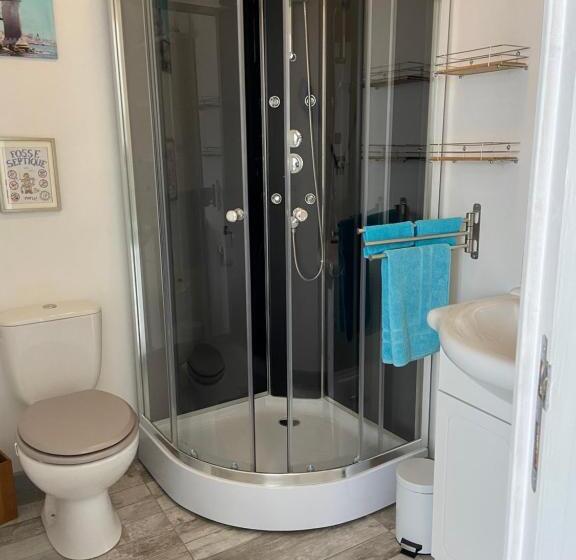 مبيت وإفطار Chambres De L Enclose