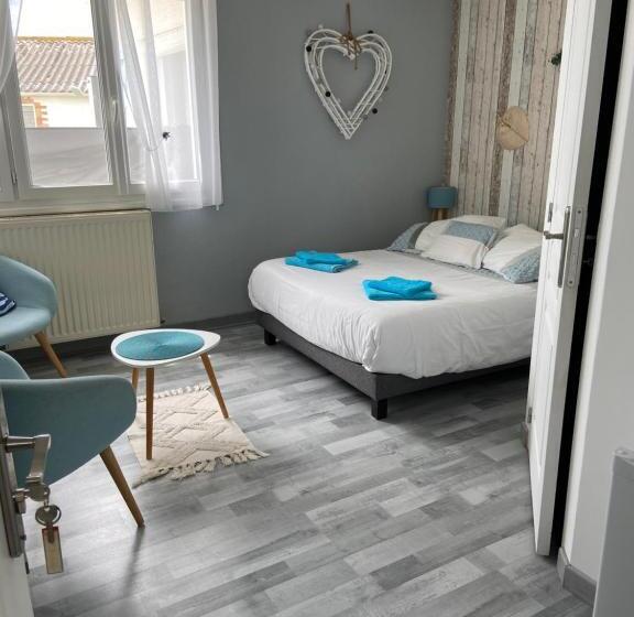 مبيت وإفطار Chambres De L Enclose