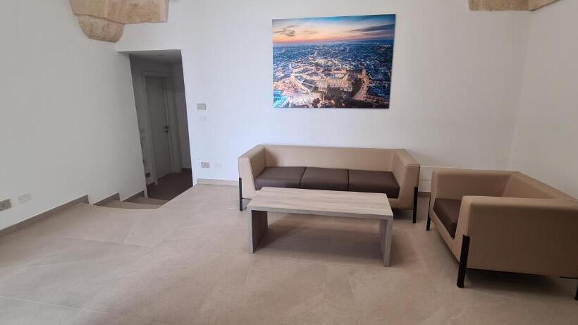 住宿加早餐 La Dimora Del Cuore