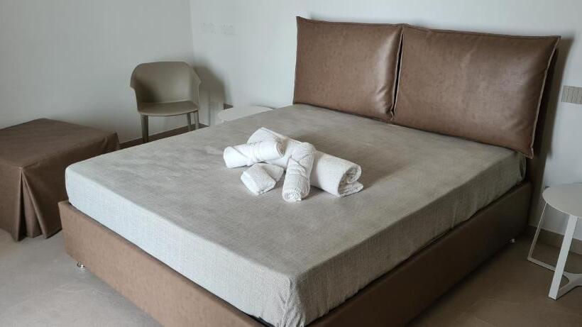 住宿加早餐 La Dimora Del Cuore