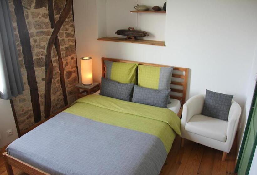 مبيت وإفطار La Min Sú De Terrasson