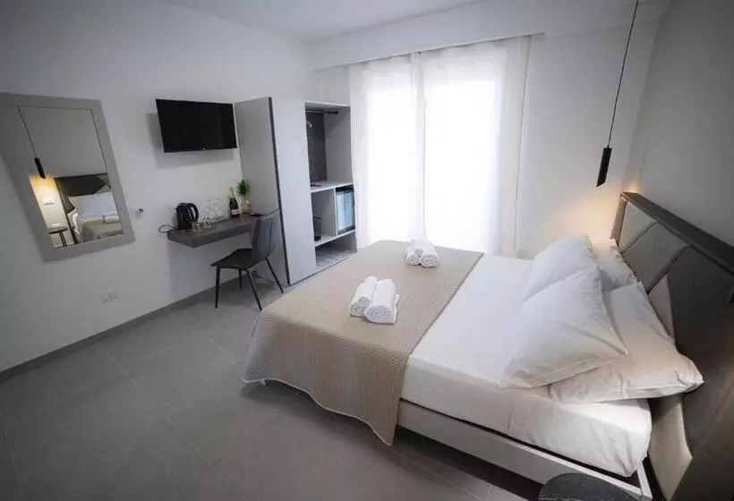 تختخواب و صبحانه Soraya Rooms Tropea
