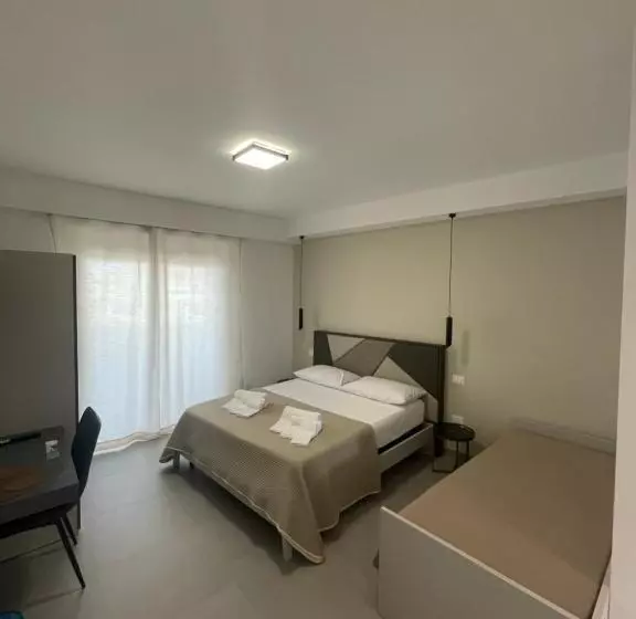 تختخواب و صبحانه Soraya Rooms Tropea