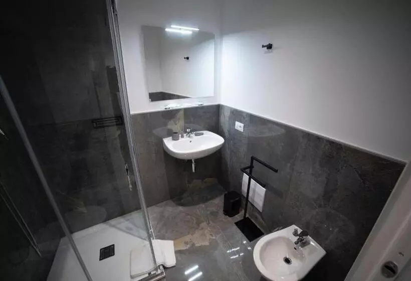 تختخواب و صبحانه Soraya Rooms Tropea