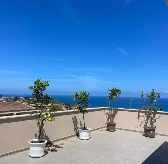 تختخواب و صبحانه Soraya Rooms Tropea