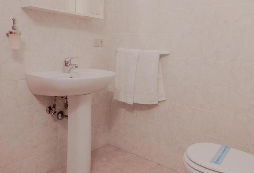 בית מלון כפרי Agriturismo Il Cipresso