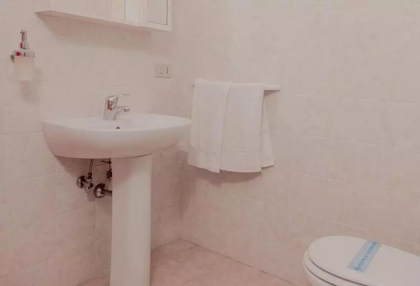 ホテル Agriturismo Il Cipresso