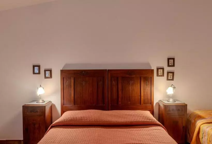ホテル Agriturismo Il Cipresso