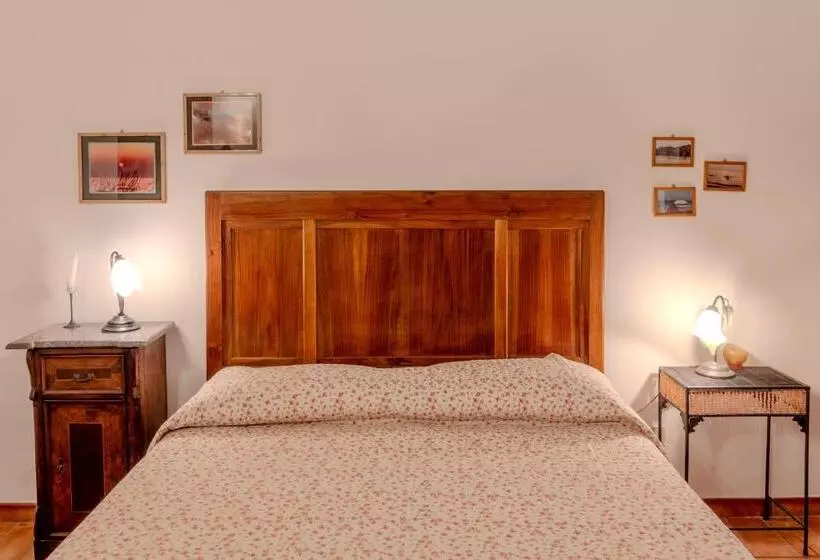 ホテル Agriturismo Il Cipresso