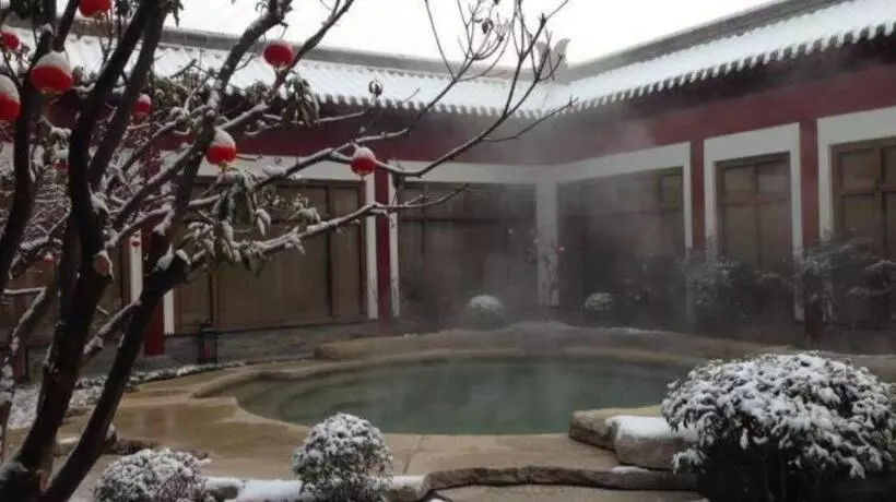 هتل Xian Huaqingyutang