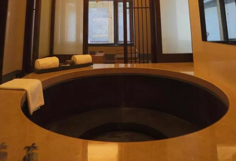 هتل Xian Huaqingyutang