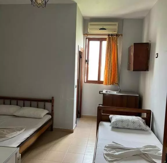 پانسیون Guest House Begaj