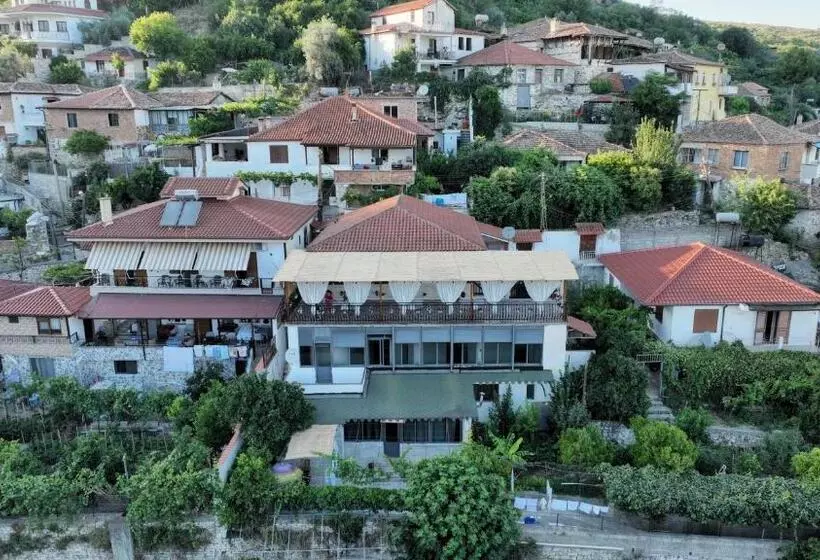 پانسیون Vila Spahiu