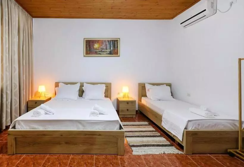 پانسیون Vila Spahiu