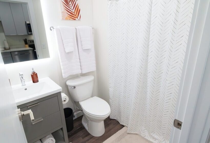 The Standard Downtown Columbus