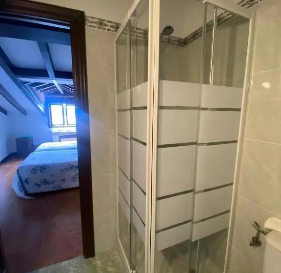 ユースホステル Posada Rural La Peña Casares