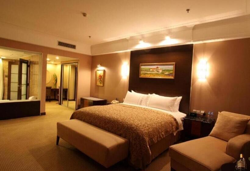 בית מלון כפרי Dongying Blue Horizon Intenational