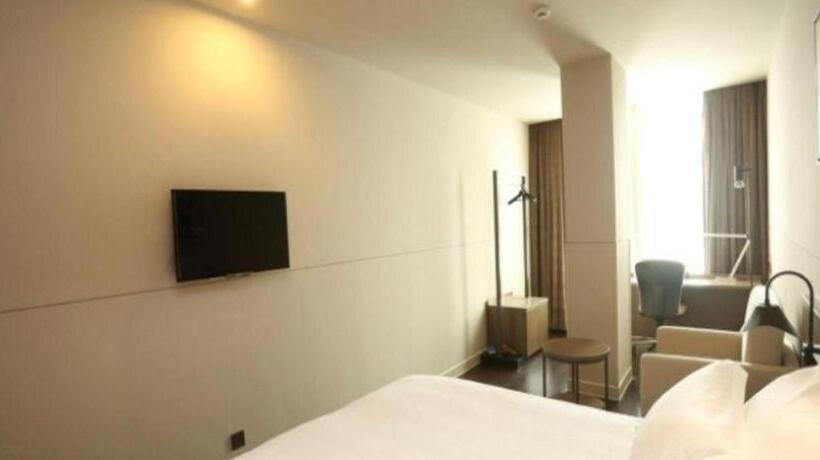 Hotel Jinjiang Inn Select Qinzhou East High Speed Railway Station