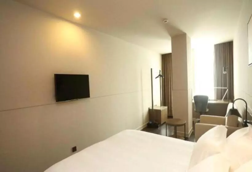 ホテル Jinjiang Inn Select Qinzhou East High Speed Railway Station