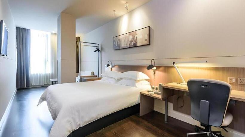 Hotel Jinjiang Inn Select Qinzhou East High Speed Railway Station