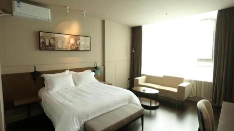 Hotel Jinjiang Inn Select Qinzhou East High Speed Railway Station