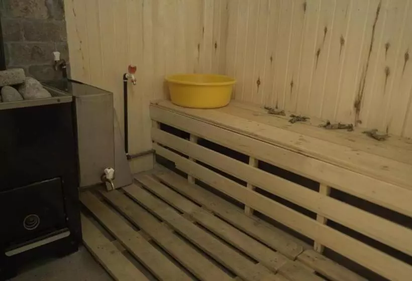 پانسیون Guest House Mekvena