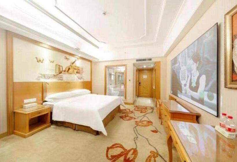 Vienna International Hotel Changsha Gaoqiao Grand Market