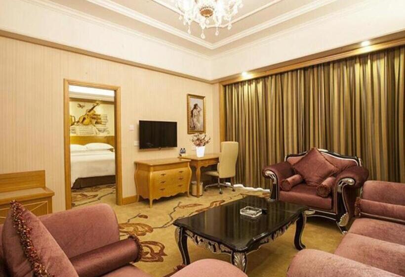 Vienna International Hotel Changsha Gaoqiao Grand Market