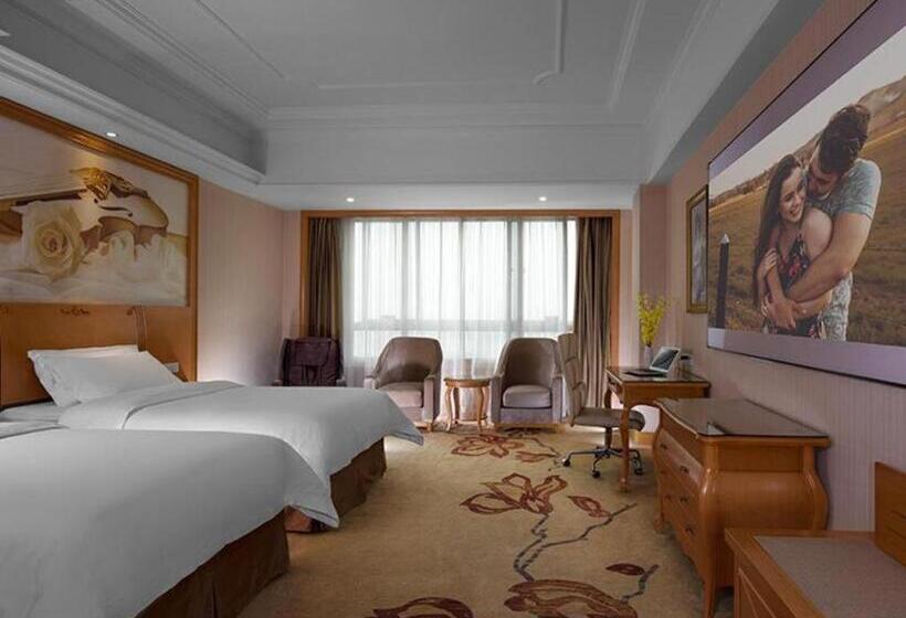 Vienna International Hotel Changsha Gaoqiao Grand Market