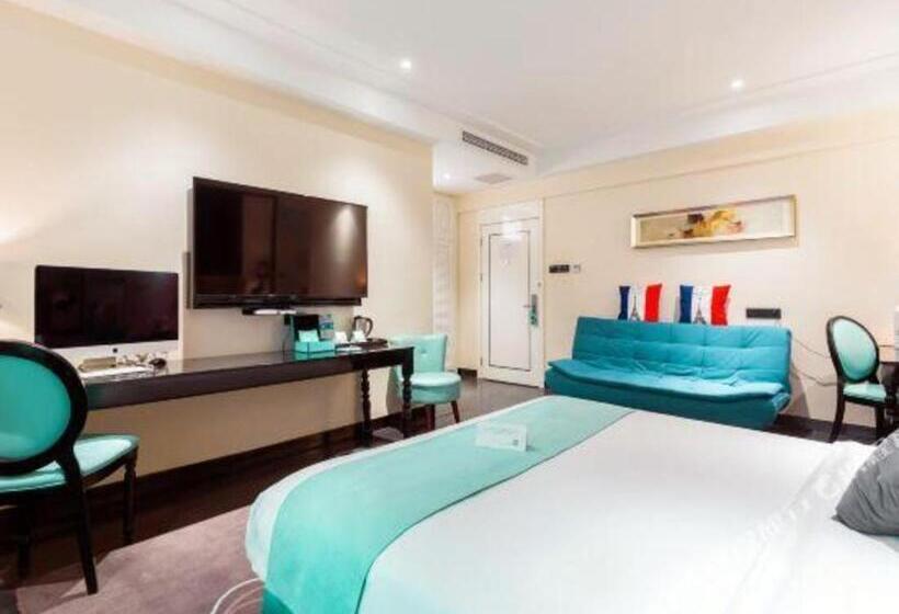 Xana Hotelle· Tianjin Railway Station Jinwan Square Binjiang Avenue