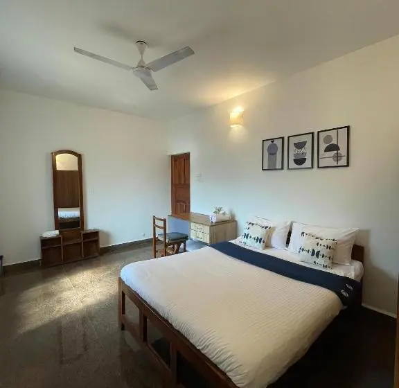 Evaddo Homes Ashwem