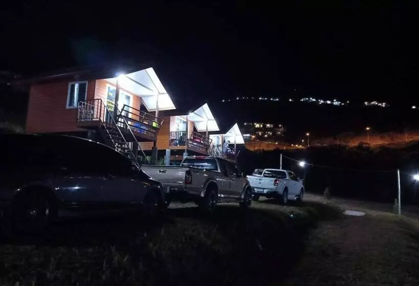 Hotelli Baan Phak Plaithang At Phu Thap Buek