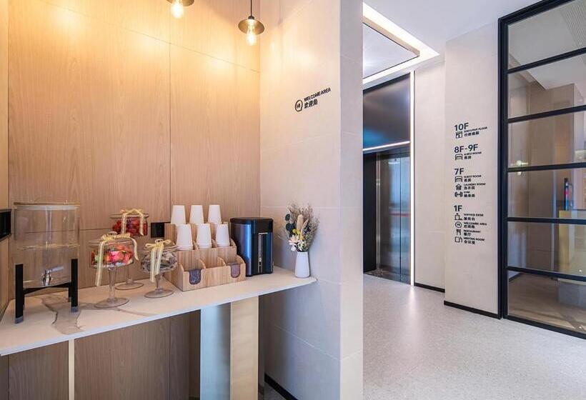 فندق Country Inn & Suite By Radisson, Guangzhou Railway Station Xiaobei