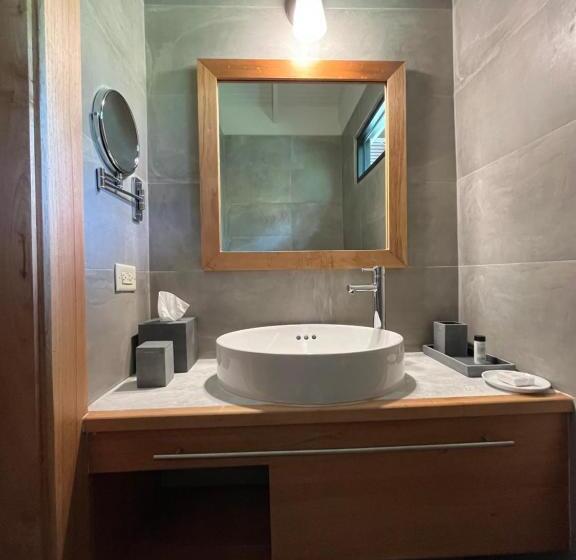 هتل Hadco Experiences At Asa Wright Nature Centre