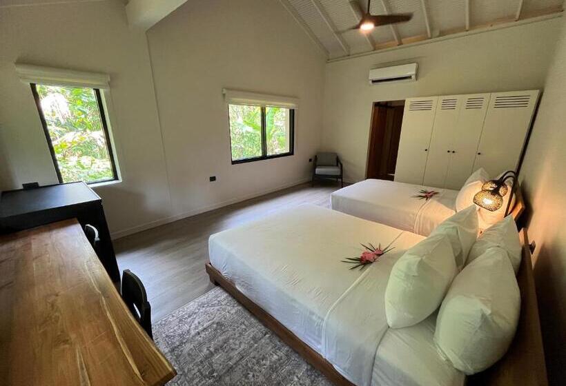 هتل Hadco Experiences At Asa Wright Nature Centre