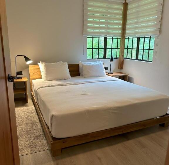 هتل Hadco Experiences At Asa Wright Nature Centre