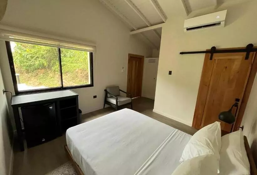 هتل Hadco Experiences At Asa Wright Nature Centre