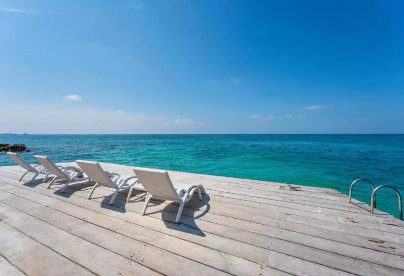 ホテル Isla Matamba