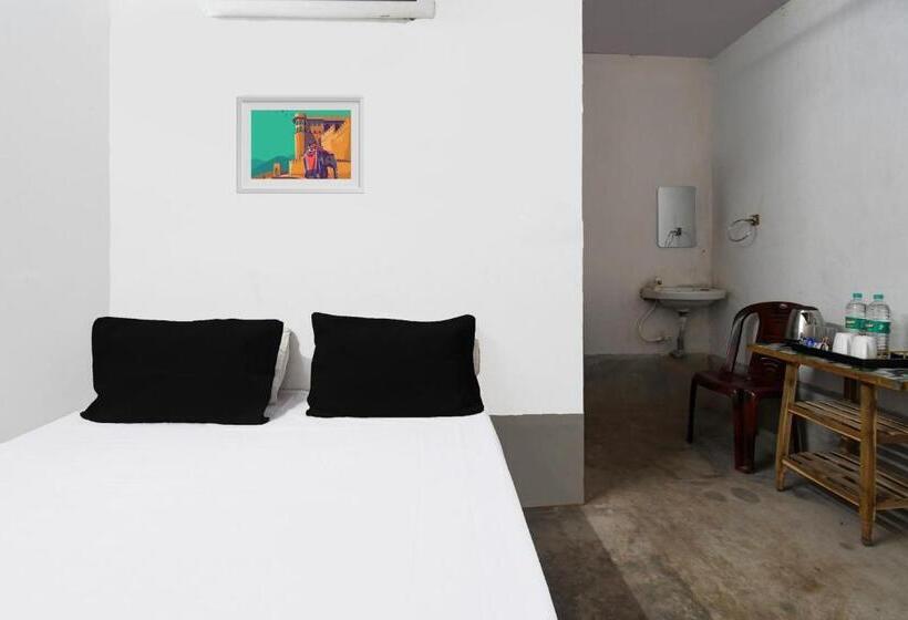 Hotelli Oyo Madhubani Ma Bramhamoye Resort