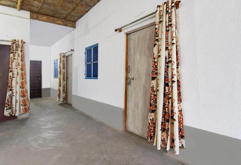 Hotelli Oyo Madhubani Ma Bramhamoye Resort