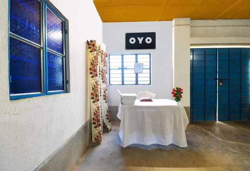 Hotelli Oyo Madhubani Ma Bramhamoye Resort