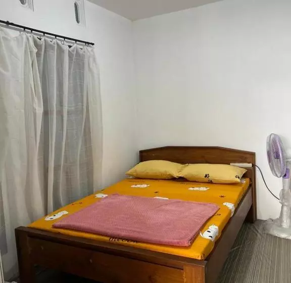 ペンション Harmoni Guest House Tumpak Sewu