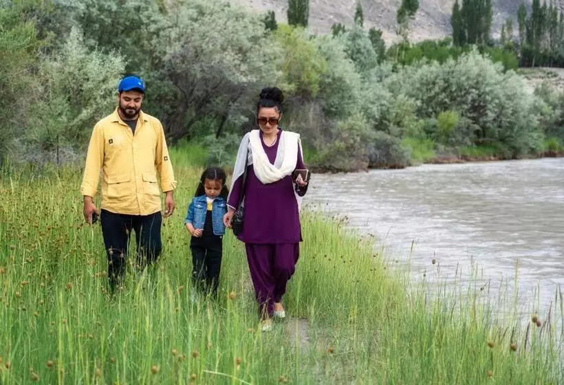 استراحتگاه Dera Lamsa Shigar