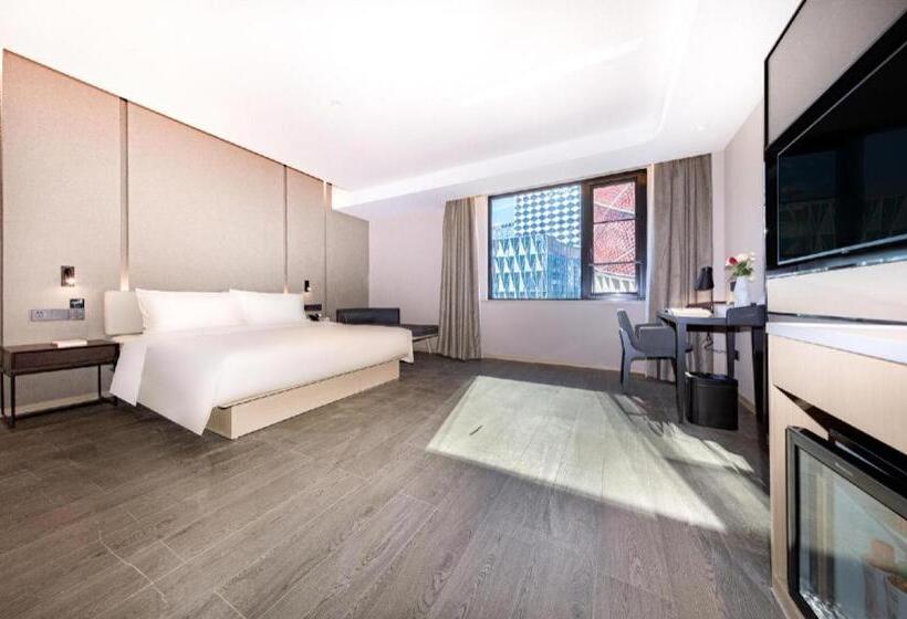 Atour Hotel Wuhan Chuhehan Street Hanxiu Theater