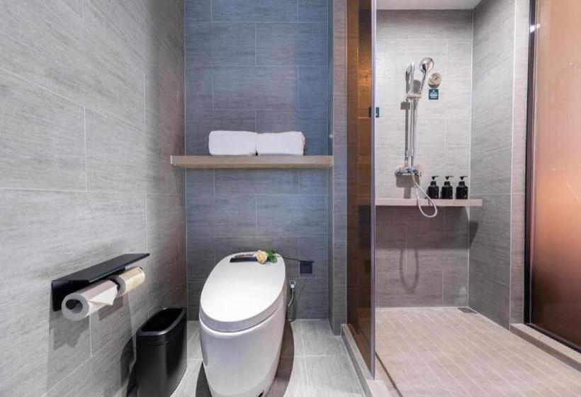 Atour Hotel Wuhan Chuhehan Street Hanxiu Theater