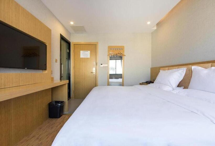 Hanting Hotel Shanghai Waitan Jiujiang Road